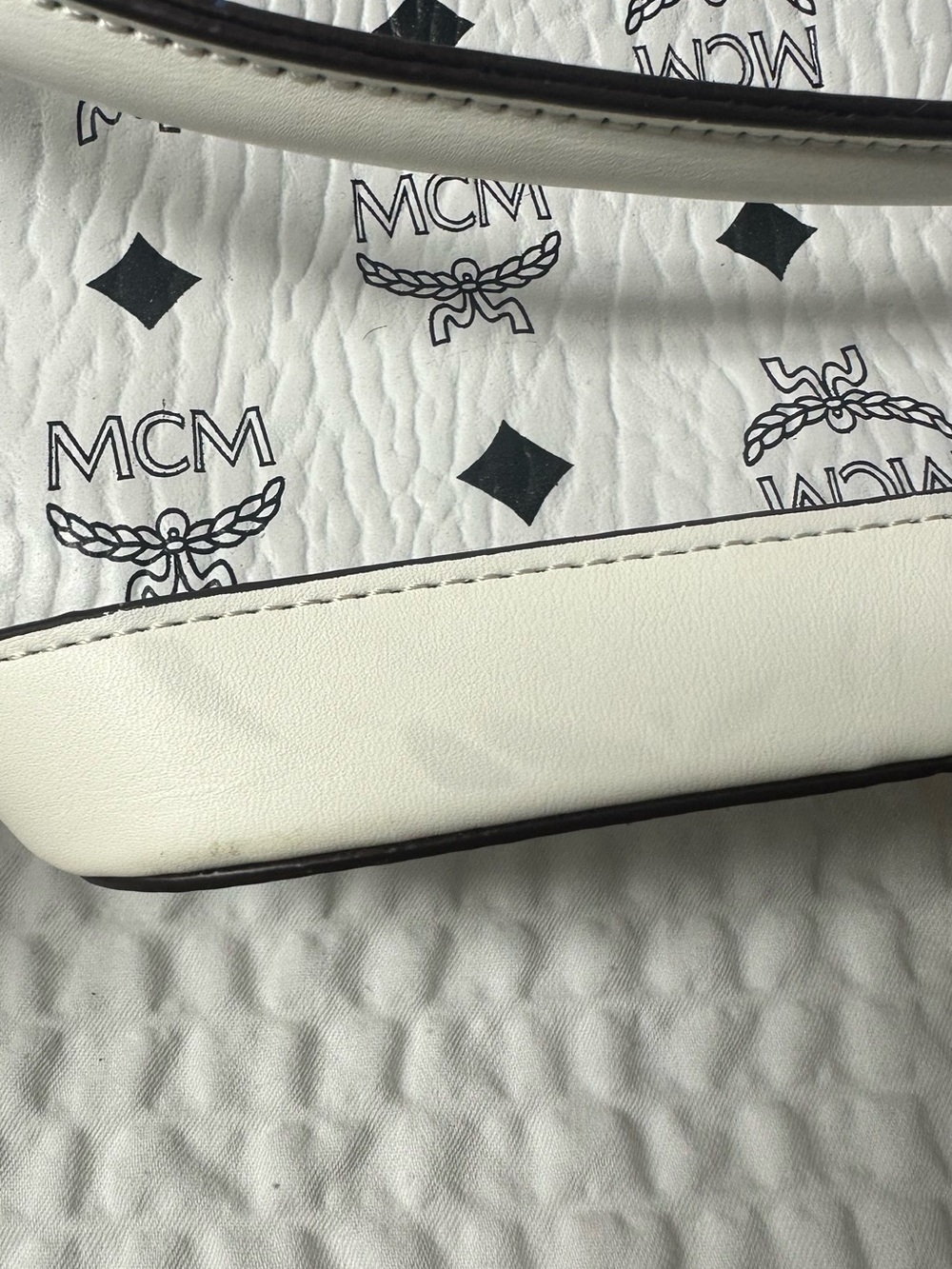 White MCM Purse - Picture 4 of 5